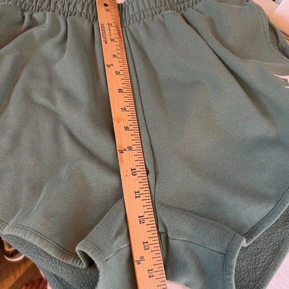 GYM SHARK Training Sweat Shorts in Green Women's Medium - Picture 13 of 14